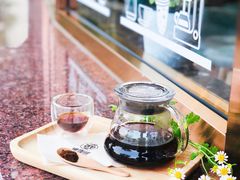 -ZING COFFEE 镜咖啡