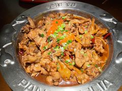 牛蛙煲-胖哥俩肉蟹煲(苏州中心店)