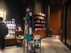 -星巴克(西安曲江银泰店)