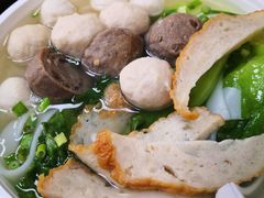 潮州鱼蛋粉-八珍·广式煎饺·广州老字号(北京路总店)