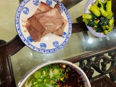 -吾穆勒蓬灰牛肉面·清真(北滨河中路店)