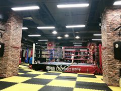 -拳盛时代拳击俱乐部(北京路店)