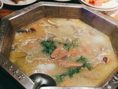 -佬土鹅肠火锅(扬中步行街店)