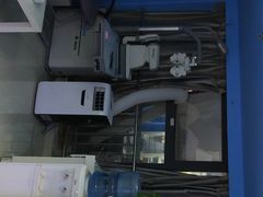 -提一眼镜·蔡司·依视路(小寨店)