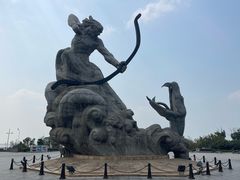 -巴陵广场