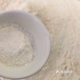 为我家只吃自家包子的小哥哥做的韭菜香菇猪肉包！