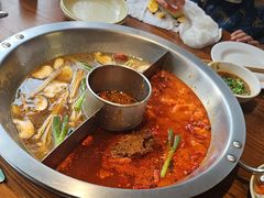 -佬土鹅肠火锅(解放路店)