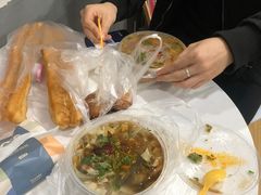 -云南大锅豆浆店
