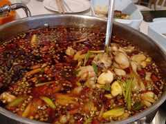 -蛙两只美蛙鱼头火锅(恒茂店)