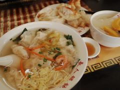 -长人馄饨铺(解放街店)
