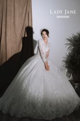 -Lady  Jane高端婚纱礼服馆