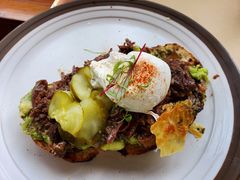 慢煮牛肉温泉蛋吐司-O'mills Sourdough Bakery&Bistro(永嘉路店)