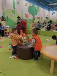 -莫莉幻想儿童乐园(武汉保利广场店)