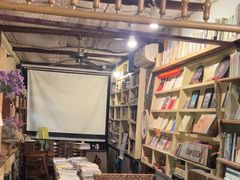 -斯多格书乡(北京大学畅春园店)