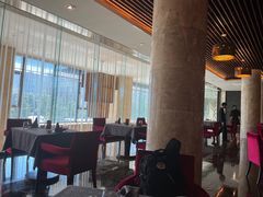 -粤尚腾香居中餐厅(首都机场希尔顿店)