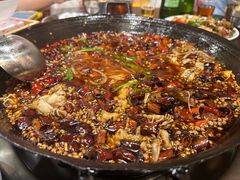 -鸿顺老铁锅美蛙鱼府(解放碑店)