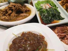 -老街坊美食汇(玉兰大街店)