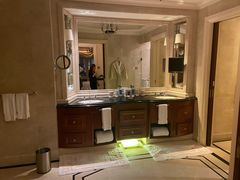 -广州富力丽思卡尔顿酒店