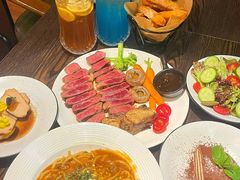 -The Cheebat 锌吧·Bistro(体育西店)