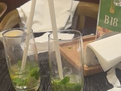 -东方红海鲜百汇(国际大厦店)