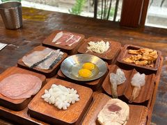 -银米·云南传统过桥米线(双廊黑金冠店)