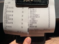 -雍容荟帝王蟹活龙虾展台自助(IFS黑金店)