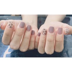 -Y2日式美甲美睫美肤沙龙