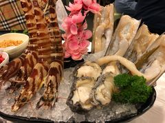 花竹虾-鲜入围煮花胶鸡海鲜火锅