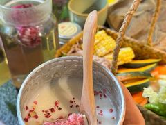 -菌自由丨野生菌火锅特色庭院餐厅(丽江古城店)
