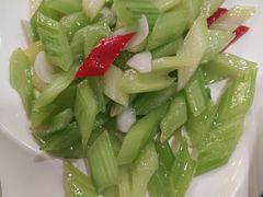 -六和聚传统烤鸭.天津菜(和平店)
