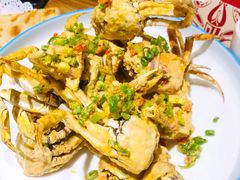 蛋黄大闸蟹-叶派龙虾•招牌香辣蟹·海鲜(中海国际店)