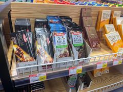 -港澳广场购物中心