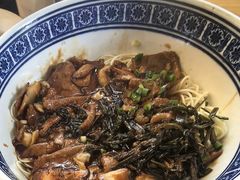 -沪西老弄堂面馆(定西路店)