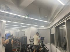 -乐刻运动健身(城西银泰店)