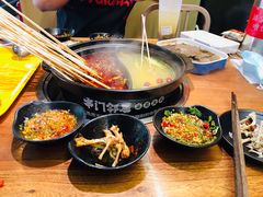 -串门邻居串串火锅(云南南路店)
