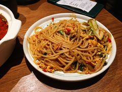 -云海肴·汽锅鸡·云南菜(天山百盛优客店)