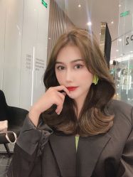 -东秀护肤造型