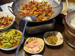 -富正毅三下锅·湘西韵味(天门山索道店)