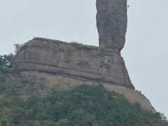 -磬锤峰森林公园