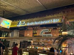 -不二·民谣音乐餐酒吧(九眼桥店)