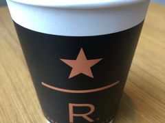 -星巴克臻选(上海合生汇1F店)