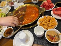 -永發發串串火锅馆·烧烤·大排档(传媒大学店)