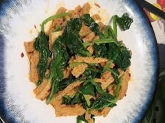 -老周家酱卤猪蹄私房菜(克拉玛依西街店)