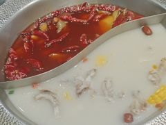 -麻田会 ·鲜活现烹·牛蛙火锅(珠江新城维家思广场店)
