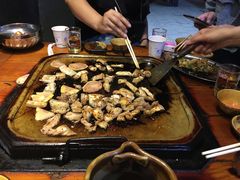 -阿昌白族石板烧·菌锅(大理古城店)