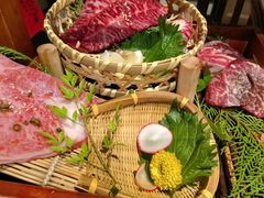 -山川小町·极番烧肉(新地假日广场店)