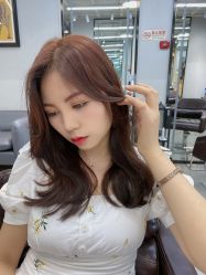 -Miracle集简美发沙龙