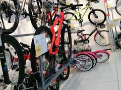 -迪卡侬(高新万达店)