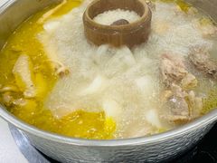 -朴小妹人参鸡汤火锅(长白山万达店)