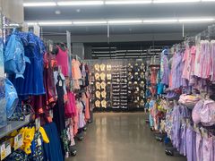 -迪卡侬(越秀公园店)